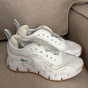 Reebok White and Green Mesh Sneakers Women’s Size 7